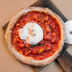 Pizzería La Nonna | Pizza al horno de leña en Camponaraya